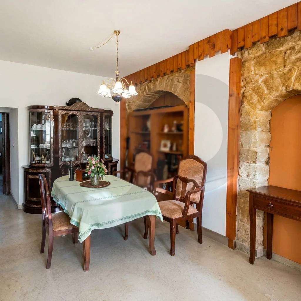 Charming Standalone Mountain Home with Open Views/30 minutes from the Ghazir Highway/JDEIDET GHAZIR-KESEROUAN — الصورة 2