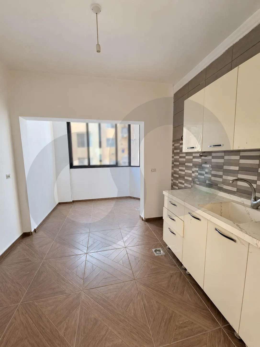 Apartment for sale/Located on a high floor in a new building/RAS AL NABAA-BEIRUT — الصورة 2