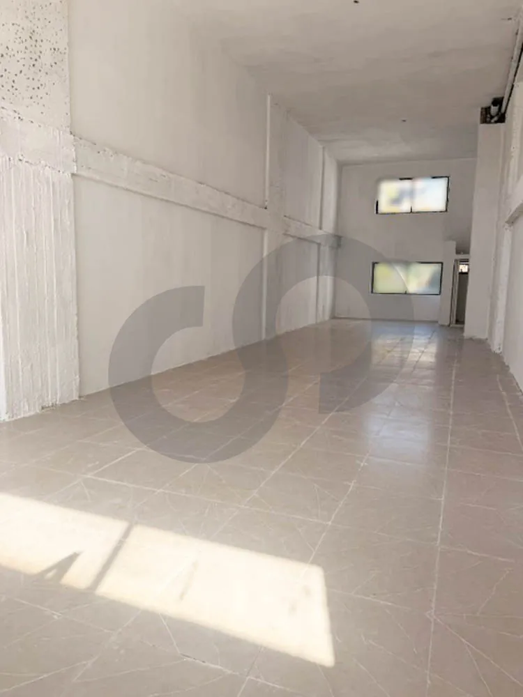 Showrooms/ Multiple sizes and layouts available/zouk mosbeh,keserouan — الصورة 2