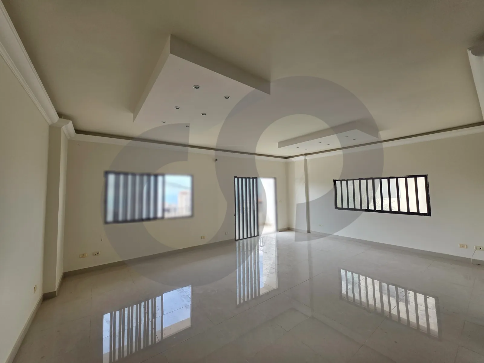 DUPLEX/needs some renovation/SAHEL ALMA,KESEROUAN — الصورة 2