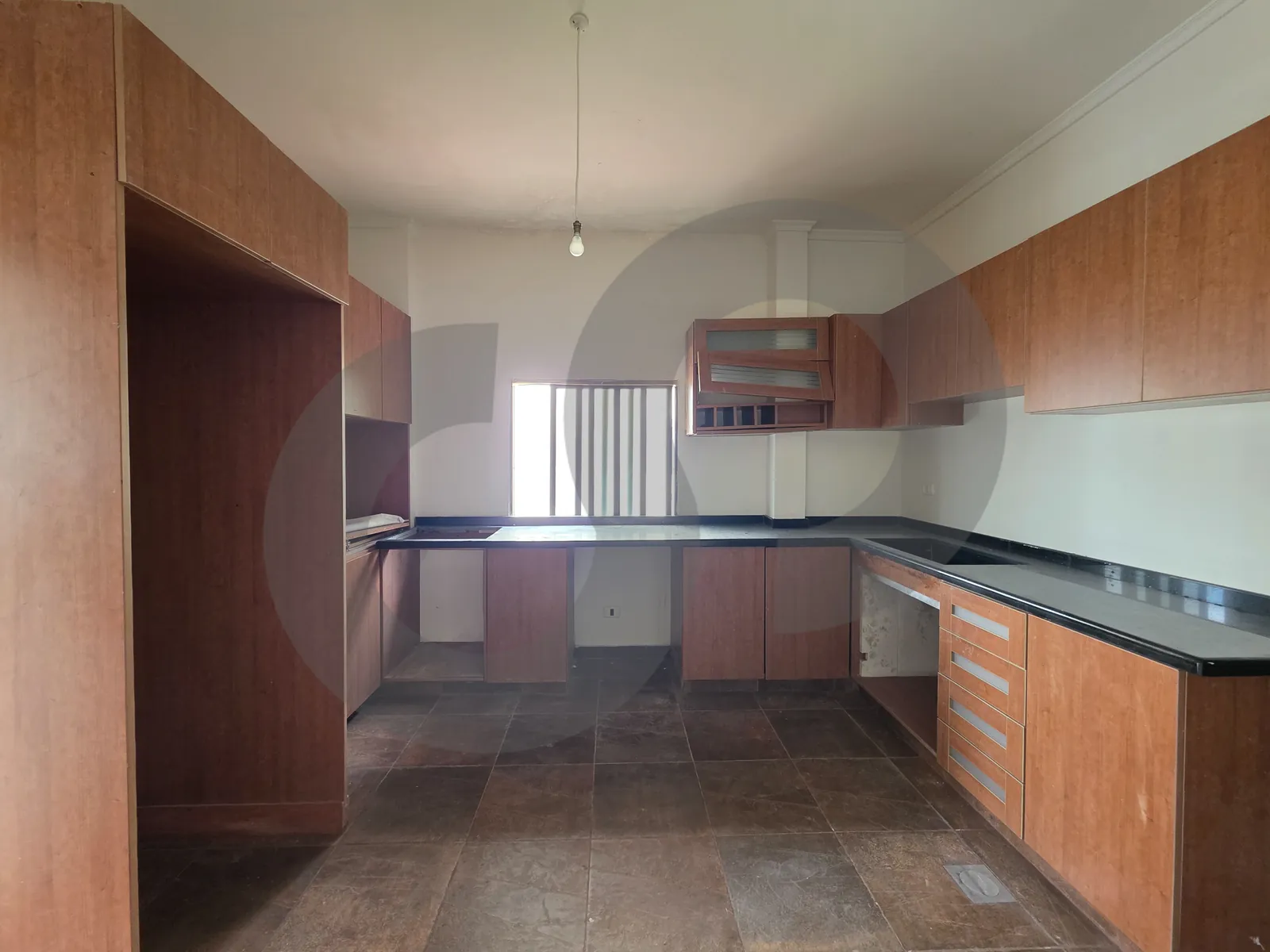 DUPLEX/needs some renovation/SAHEL ALMA,KESEROUAN — الصورة 3