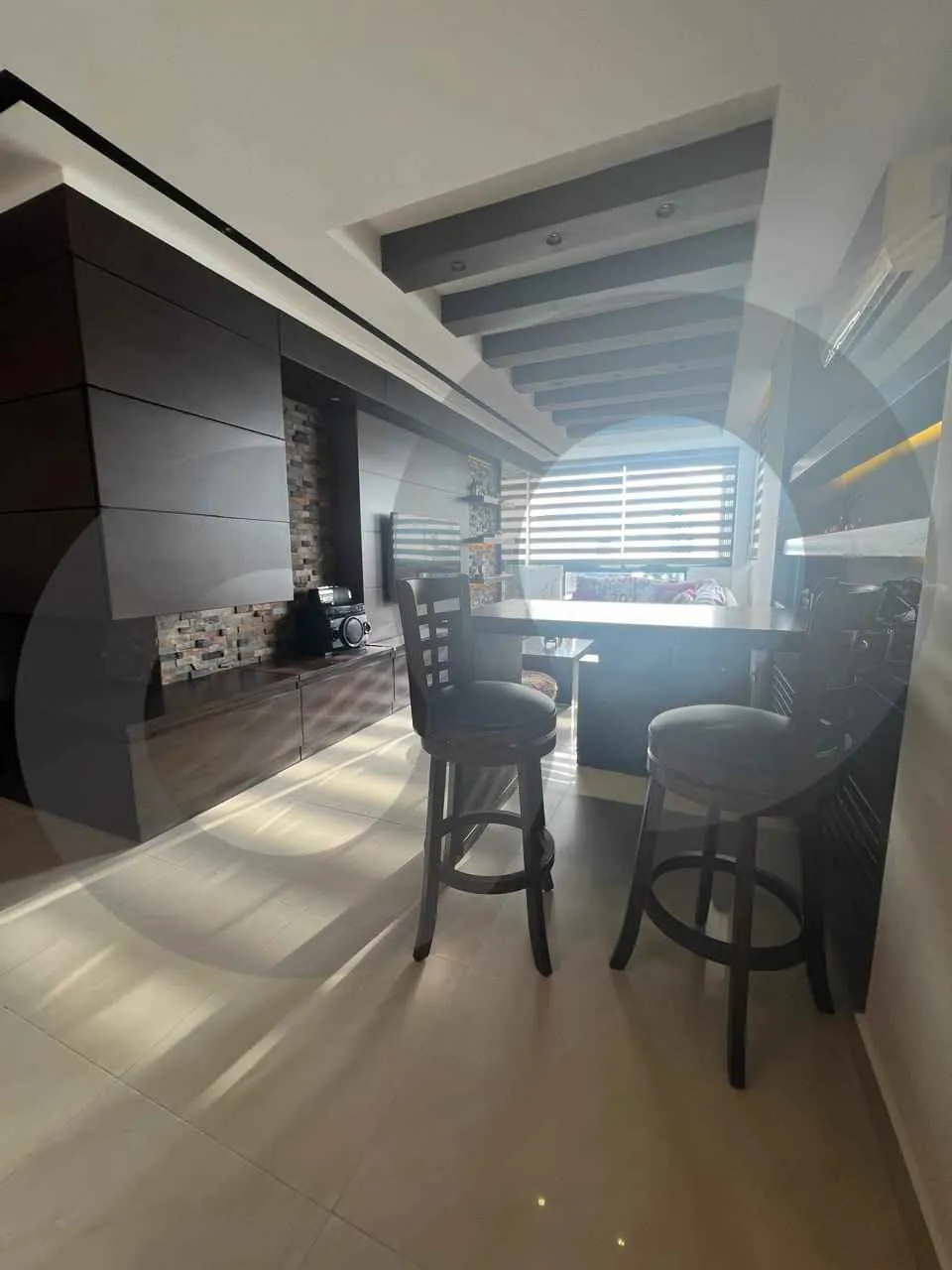 Luxury Fully Furnished AND Decorated/Khaldeh,ALEY /Easy access — الصورة 2