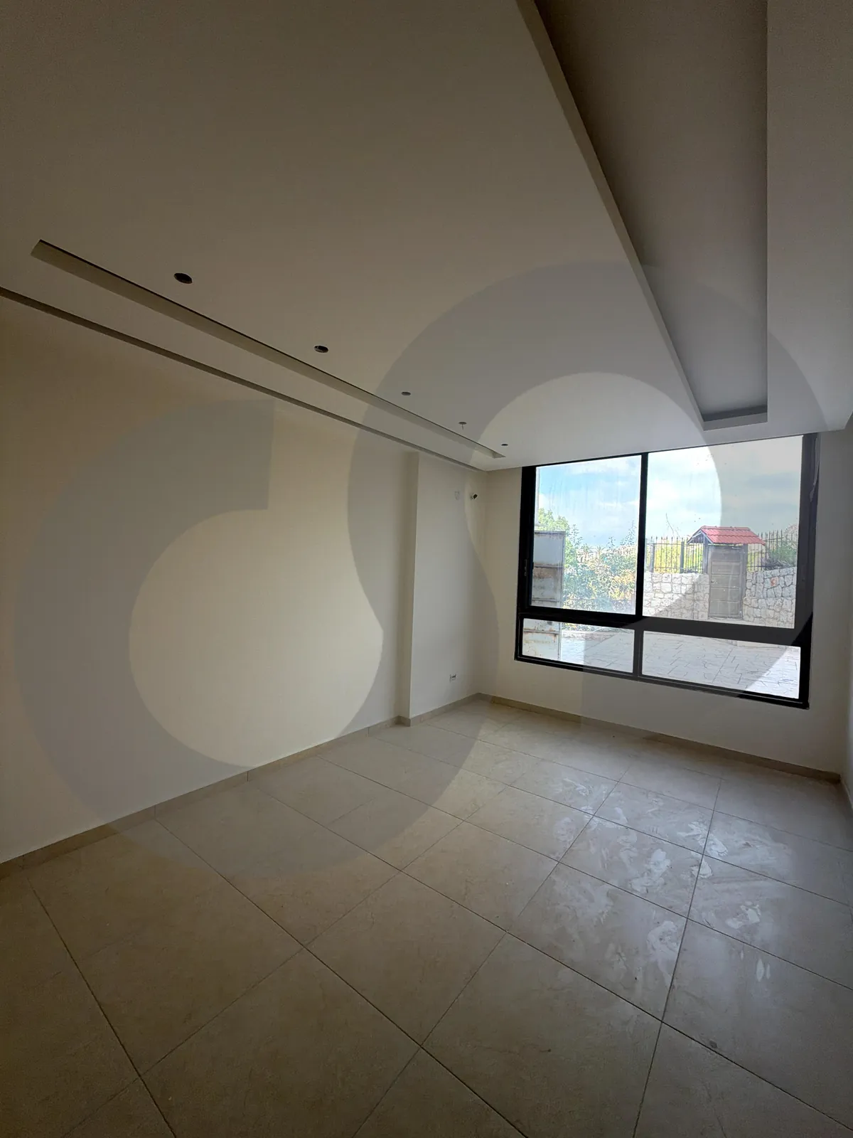 Great Opportunity/Calm & Prime Residential Area/DAWHET EL HOSS,ALEY — الصورة 3