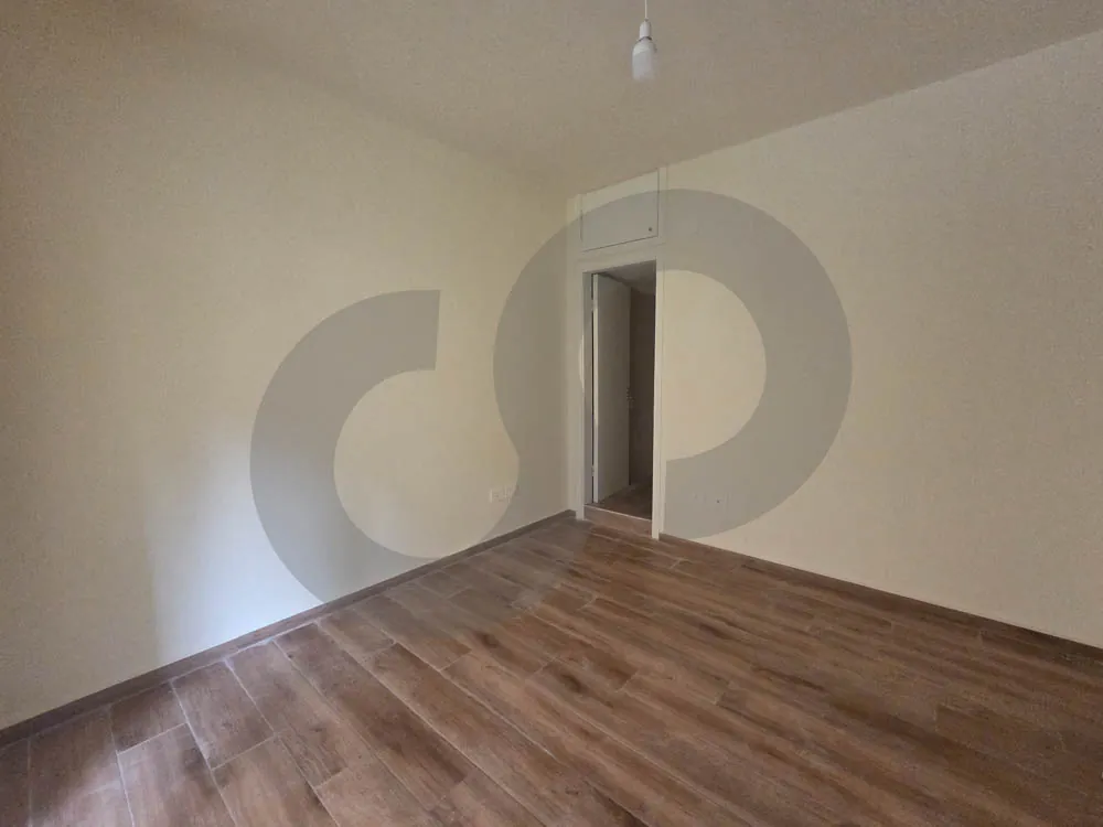 PRIME LOCATION/ MOUNTAIN VIEW/SPACIOUS/AIN EL RIHANEH,KESEROUAN — الصورة 3