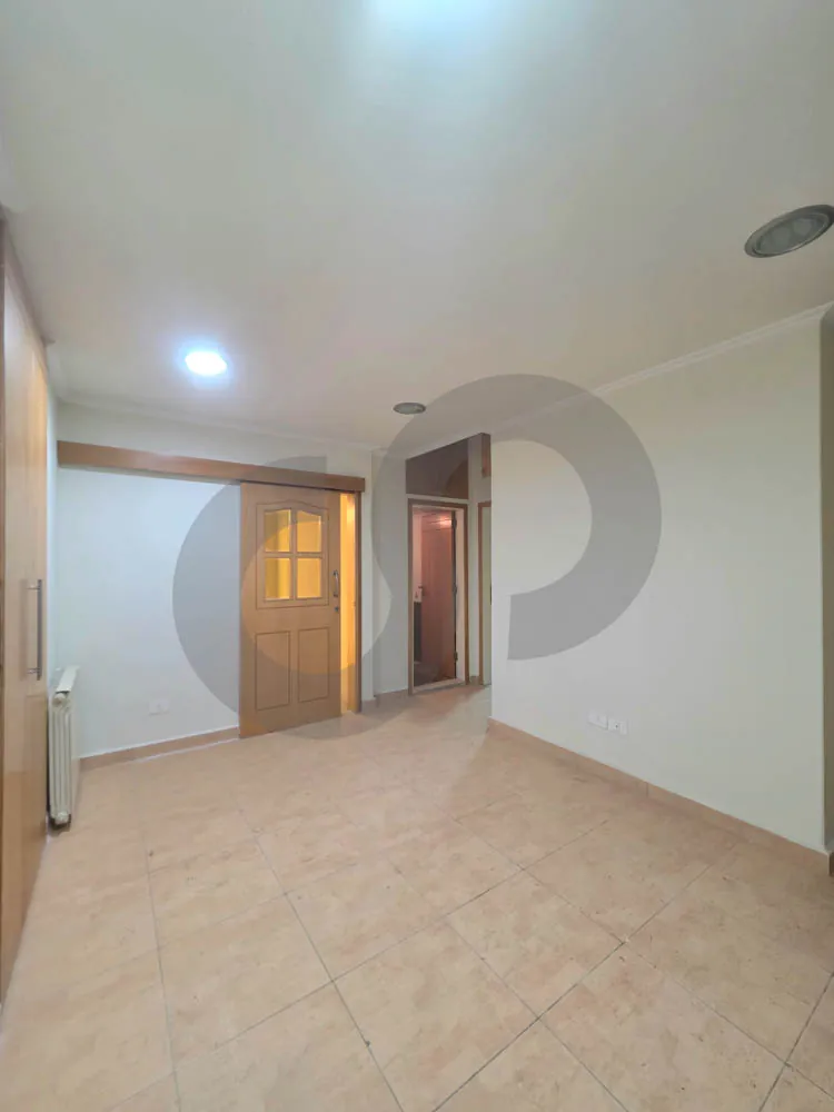 fully decorated/spacious layouts/bay view/eady-to-move-in/Chnaniir,KESEROUAN — الصورة 3