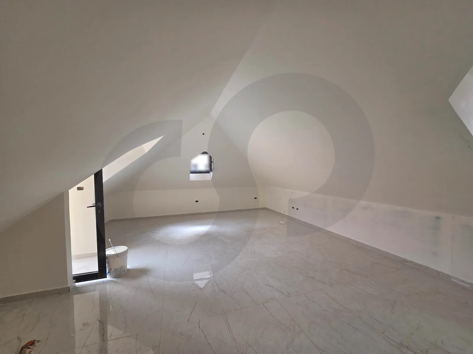 Duplex apartment for sale/Prime location/Mountain and sea view/AIN EL RIHANEH-KESEROUAN — الصورة 3