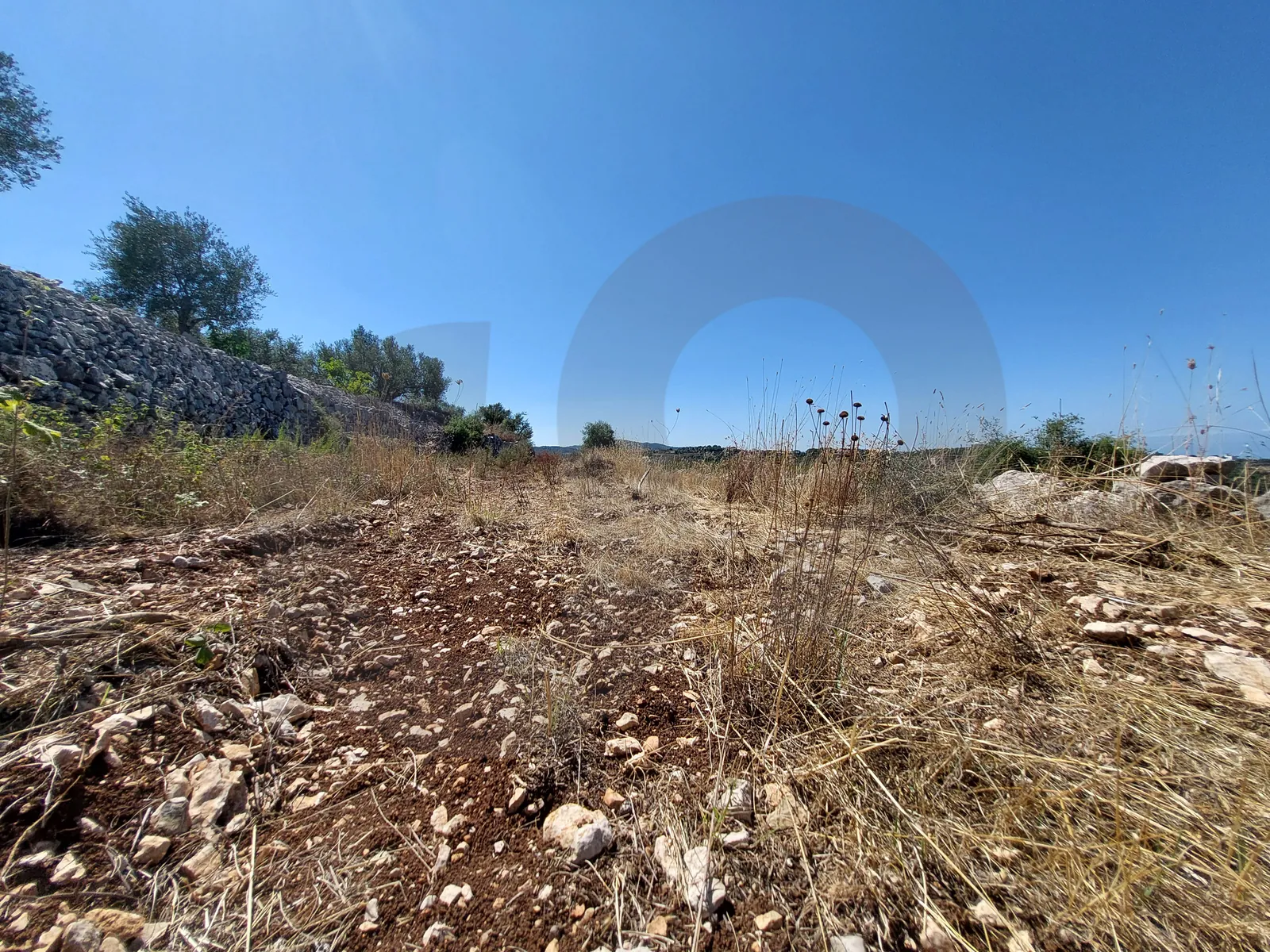 Exceptional Land for Sale/unobstructed mountain and sea view/suitable for investment/MEHMARSH-BATROUN — الصورة 2