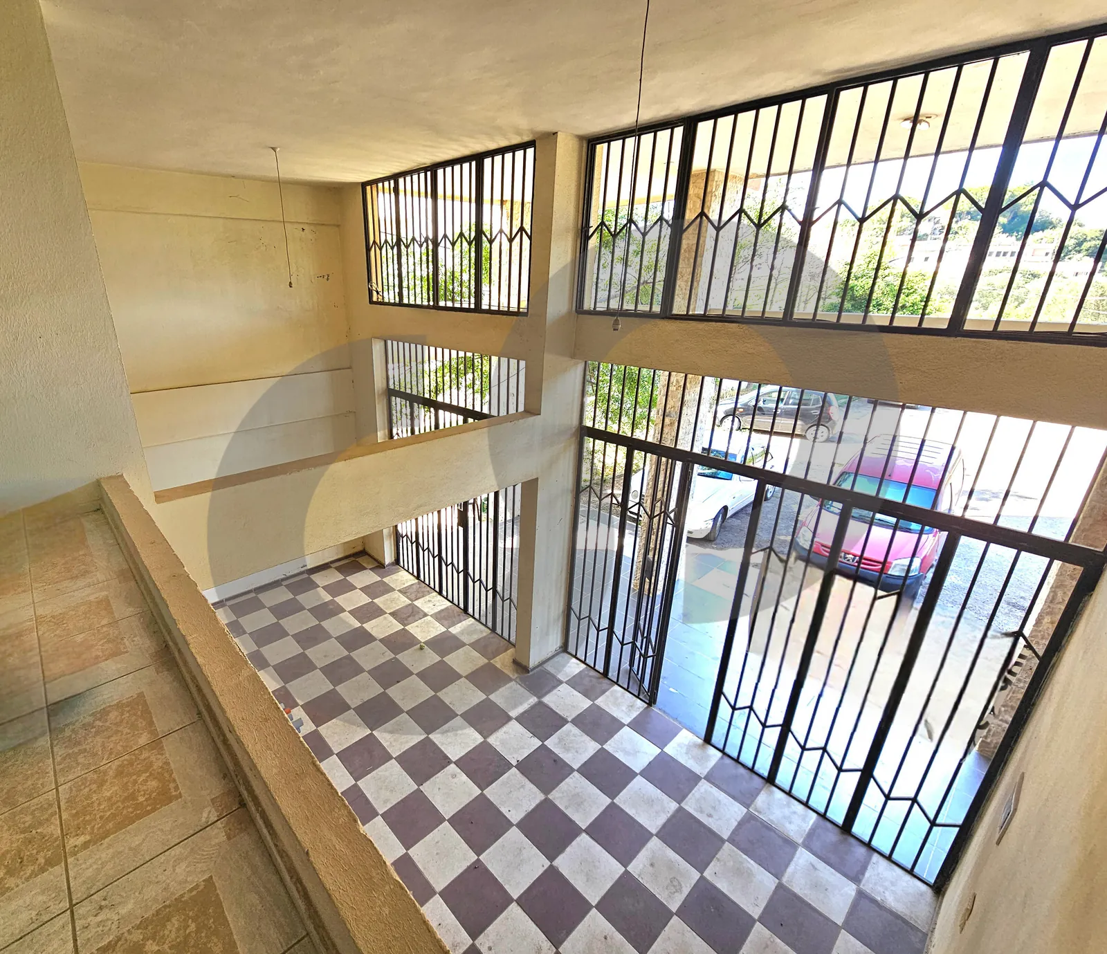 SHOP/ in the heart of Ardeh, Zgharta /convenient access and visibility — الصورة 3