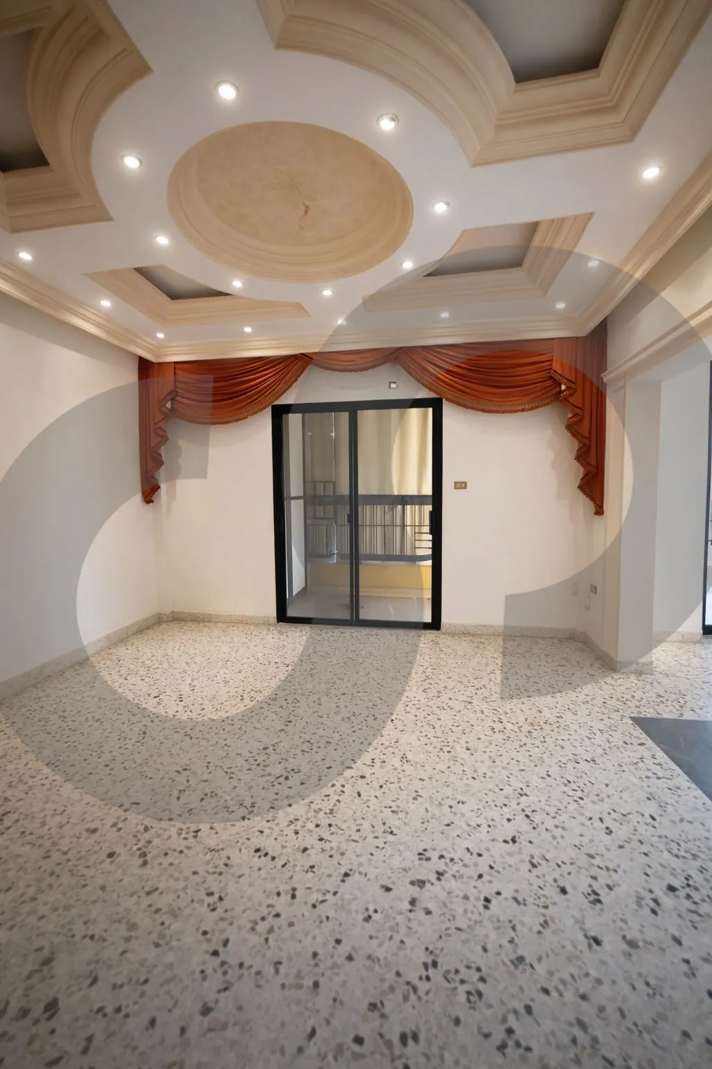 Fully decorated/comfortable living/easy access/TARIQ EL JDIDEH,BEIRUT — photo 2