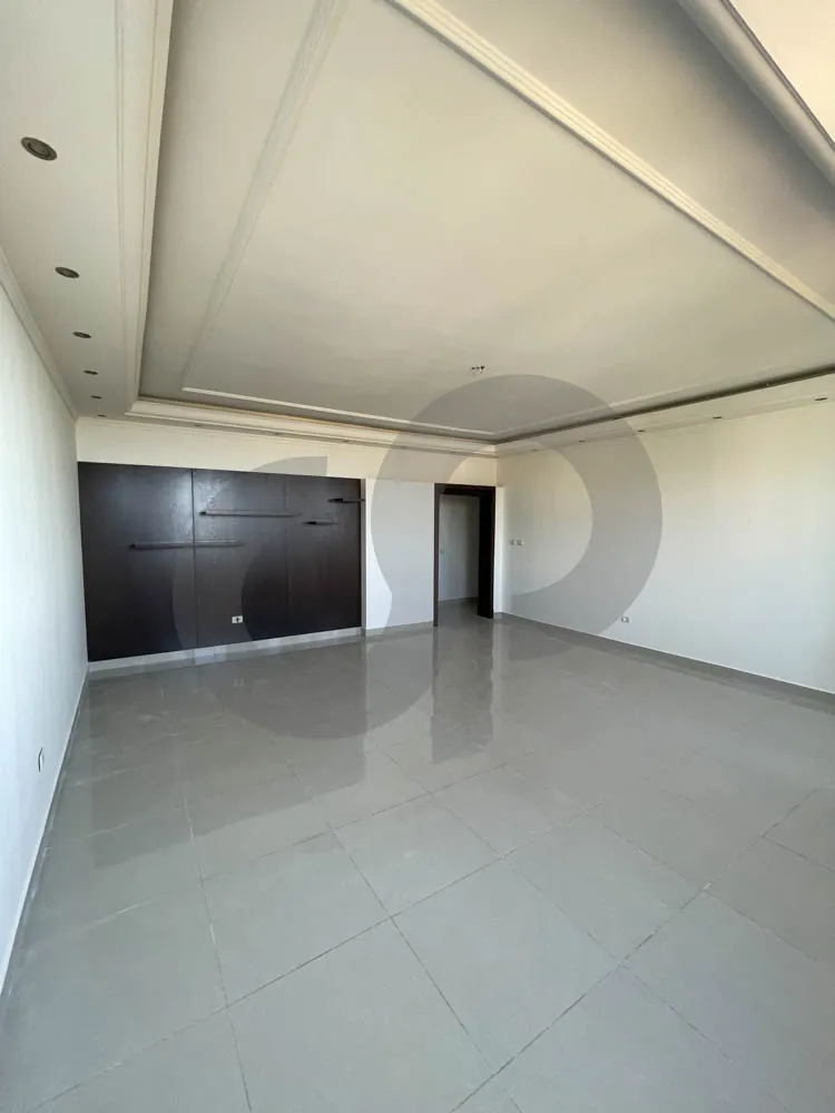 Luxury/ Sea & Mountain View/prime location/Bchamoun al maderes,ALEY — الصورة 3