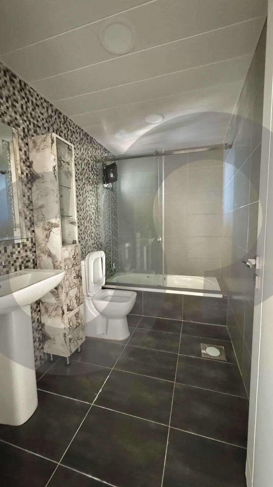 A Rare Opportunity in Halat,JBEIL /Brand new Duplex/Sea and mountain view — الصورة 3