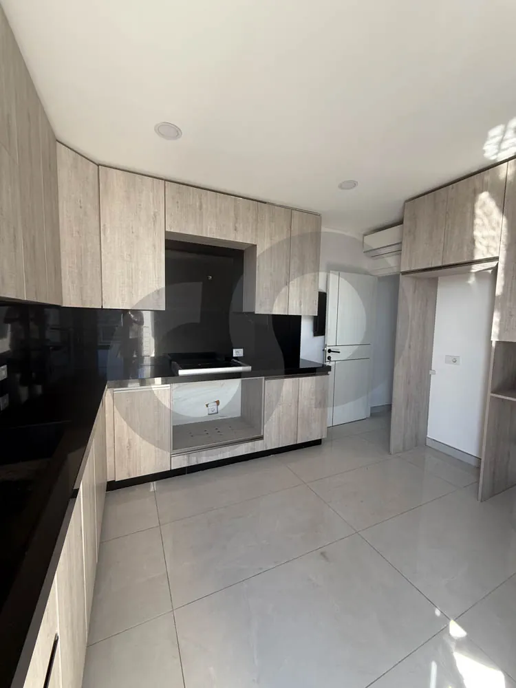 new building/HIGH FLOOR/GYM/Prime location/ACHRAFIEH,BEIRUT — الصورة 3