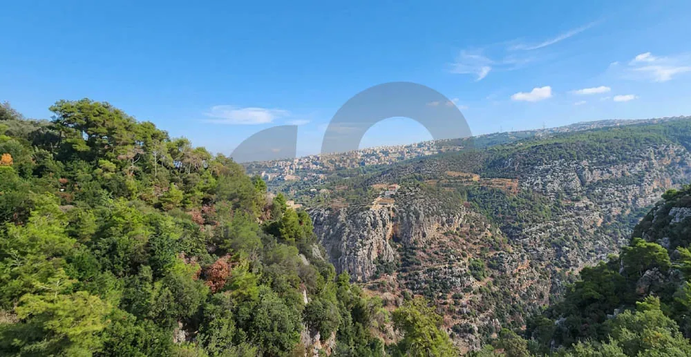new /quiet location/Installment payment options/Qornet El Hamra,METN — الصورة 2