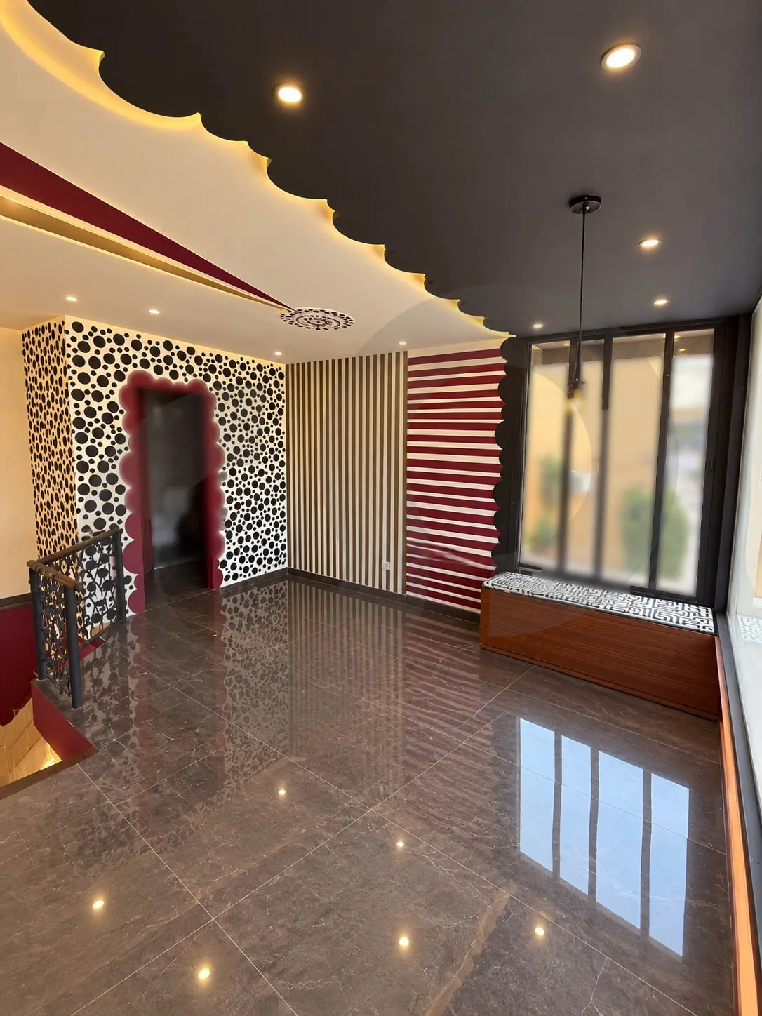 Shop for rent/Super prime highway location/Easy access/NAHR EL MOT-METN — photo 3