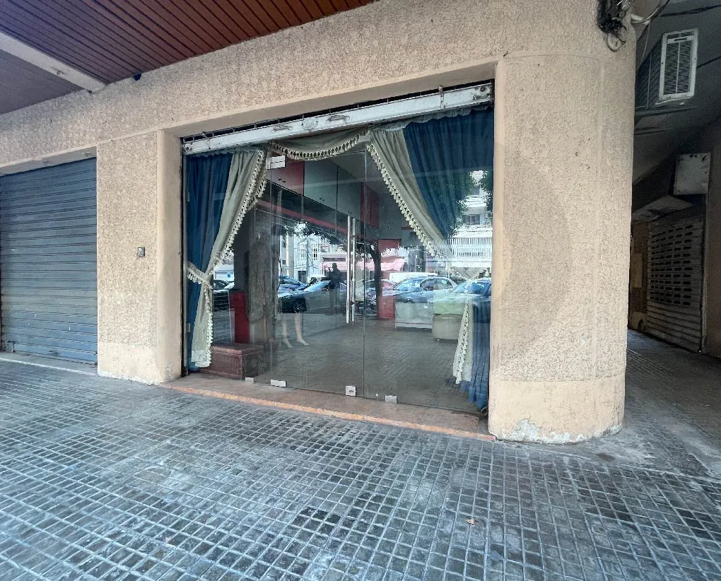 Shop for sale/Prime location/Highly exposed/RMEIL-BEIRUT — الصورة 2