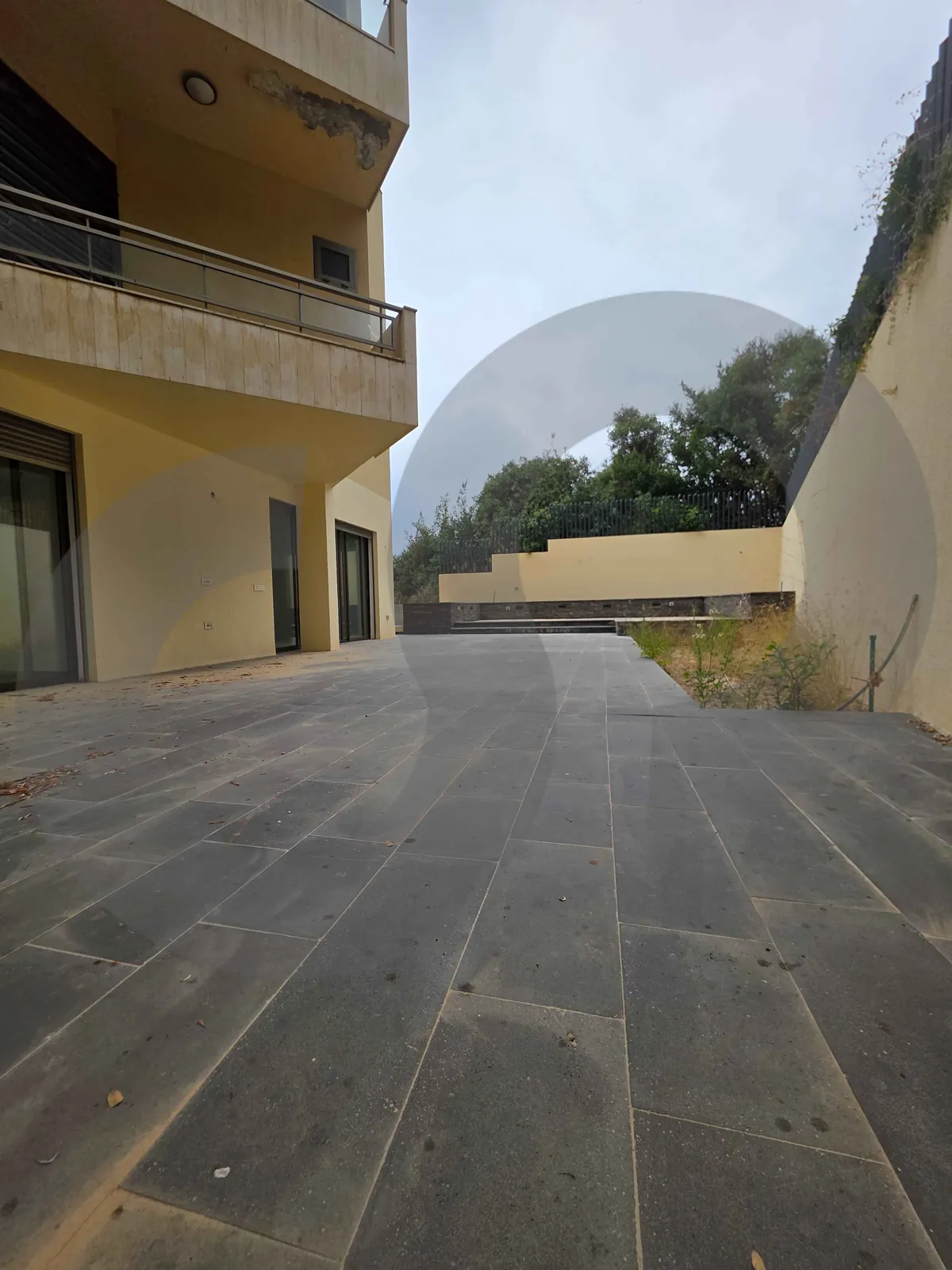 200 SQM TERRACE/ concierge 24/7/prime location/KFARHBAB,KESEROUAN — photo 3