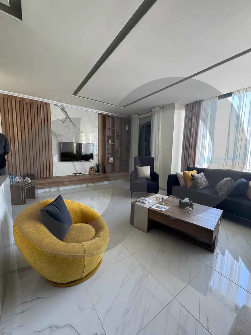 RENTAL DEAL/furnished and fully equipped/high-end/BLAT,JBEIL — الصورة 3