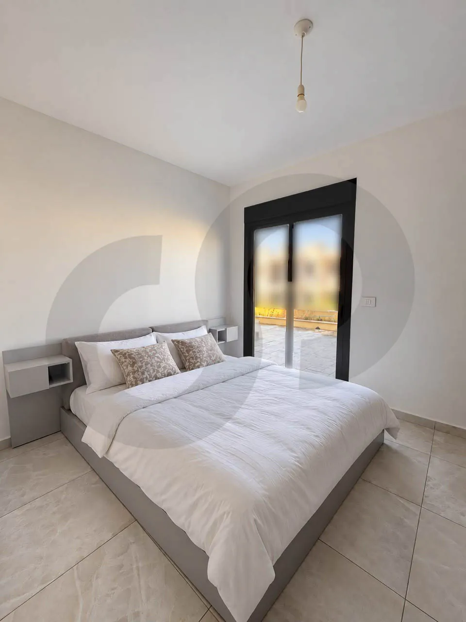 Fully furnished Apartment for rent/High-end/Modern/sea view/BLAT-JBEIL — الصورة 2