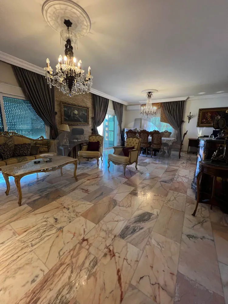 Fully Furnished/Prime Location/unobstructed View/easy access/Dawhet El hoss,aley — الصورة 3