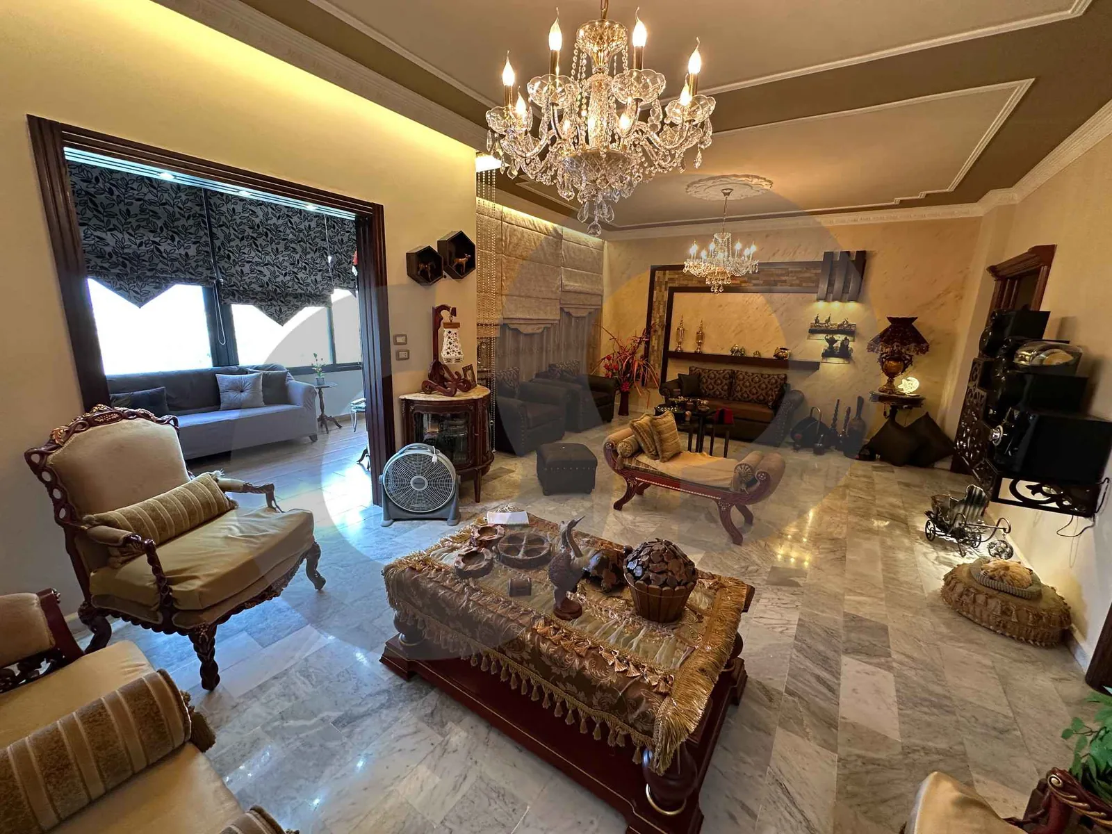 PRIME LOCATION/near all main centers/sea view/tripoli-street 200 — الصورة 2