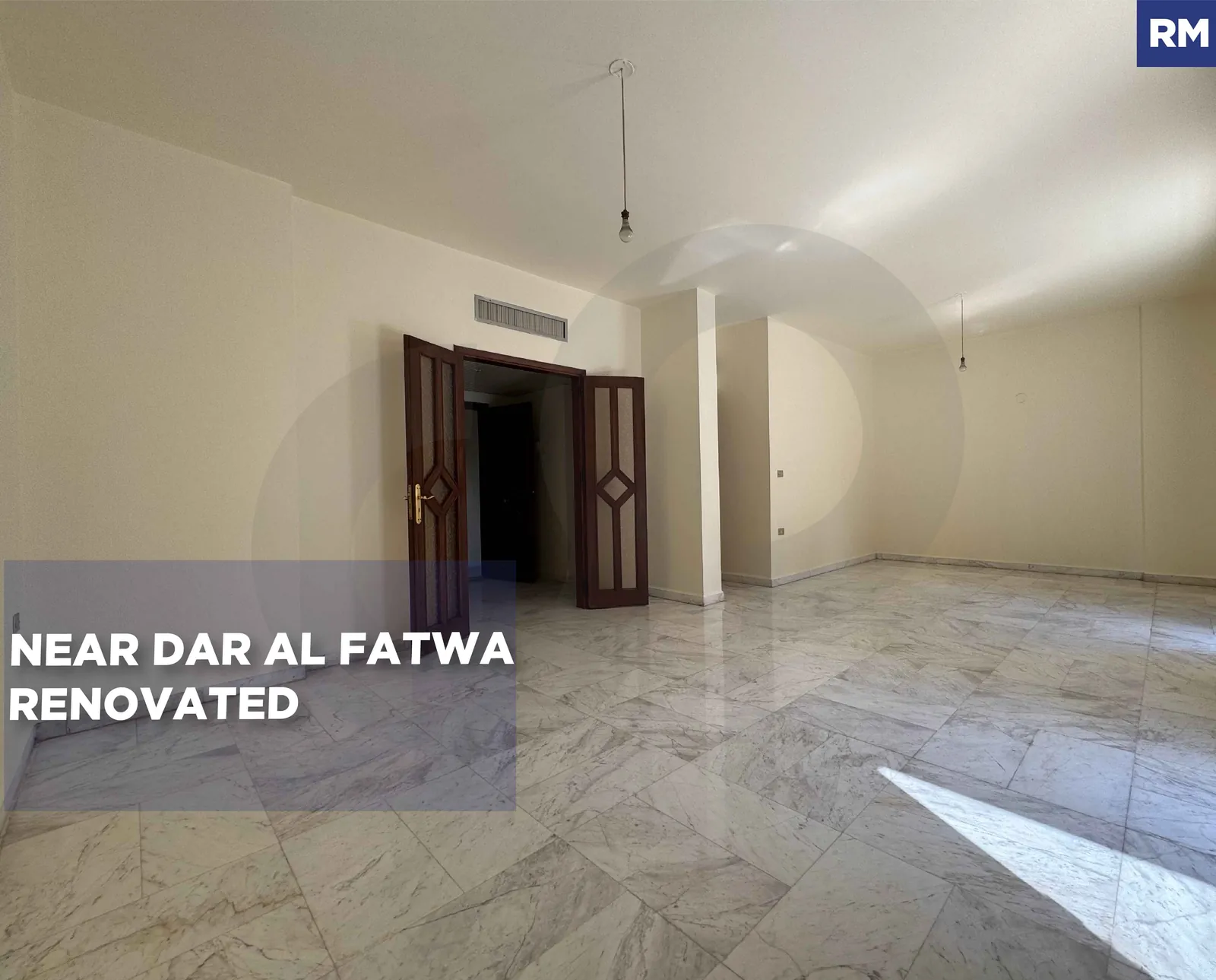 RENTAL DEAL/Convenient location close to shops IN AICHA BAKKAR,BEIRUT — الصورة 1