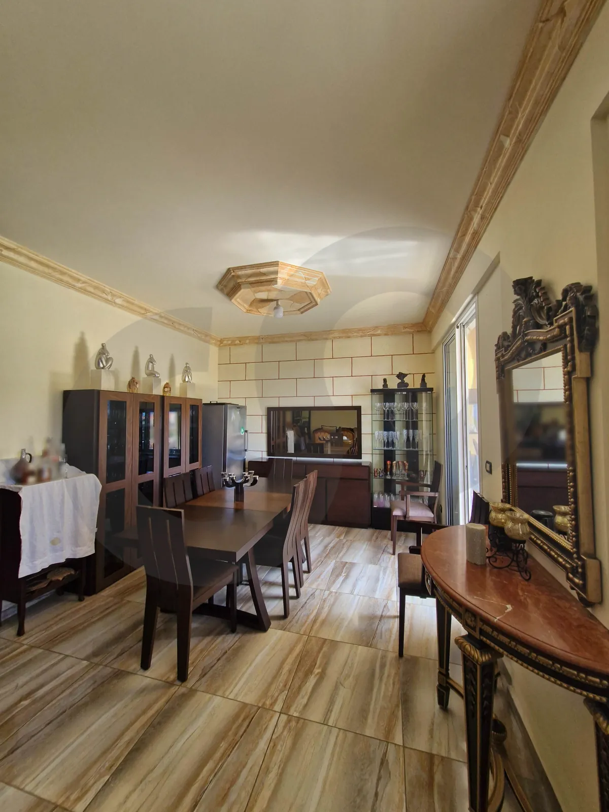 Brand new apartment/Fully furnished and decorated/5 mins from the High way/BLAT-JBEIL — الصورة 2