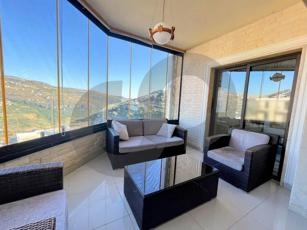 fully furnished/exceptional quality/peaceful /Decorated/Ras El Jabal,ALEY — photo 2
