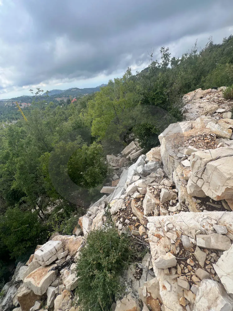 MOUNTAIN SANCTUARY/LAND/ hillside plot/panoramic views/MECHMECH,JBEIL — الصورة 3