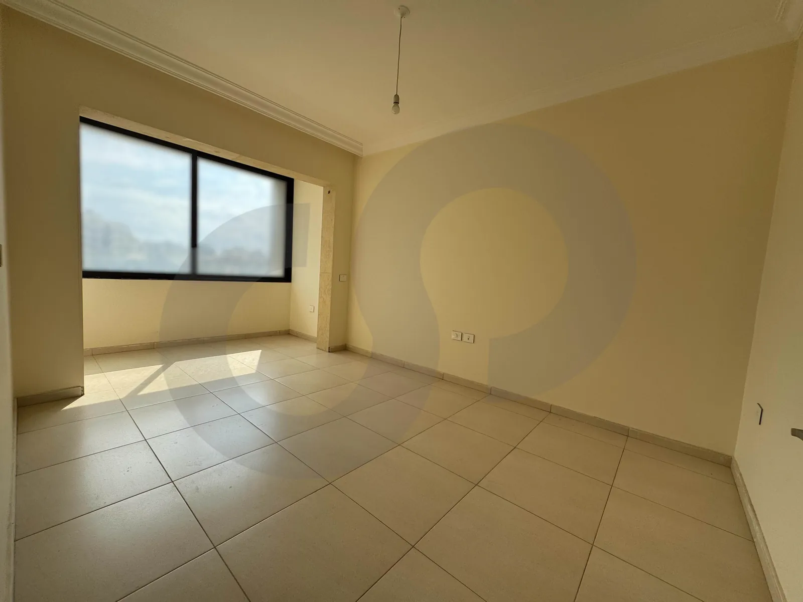 Apartment for Sale/Prime residential area/well-maintained building/BADARO-BEIRUT — الصورة 2