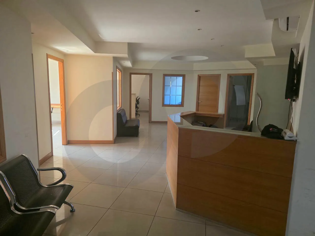 Office for Sale/Prime Location/Well Maintained/SIN EL FIL-METN — الصورة 2