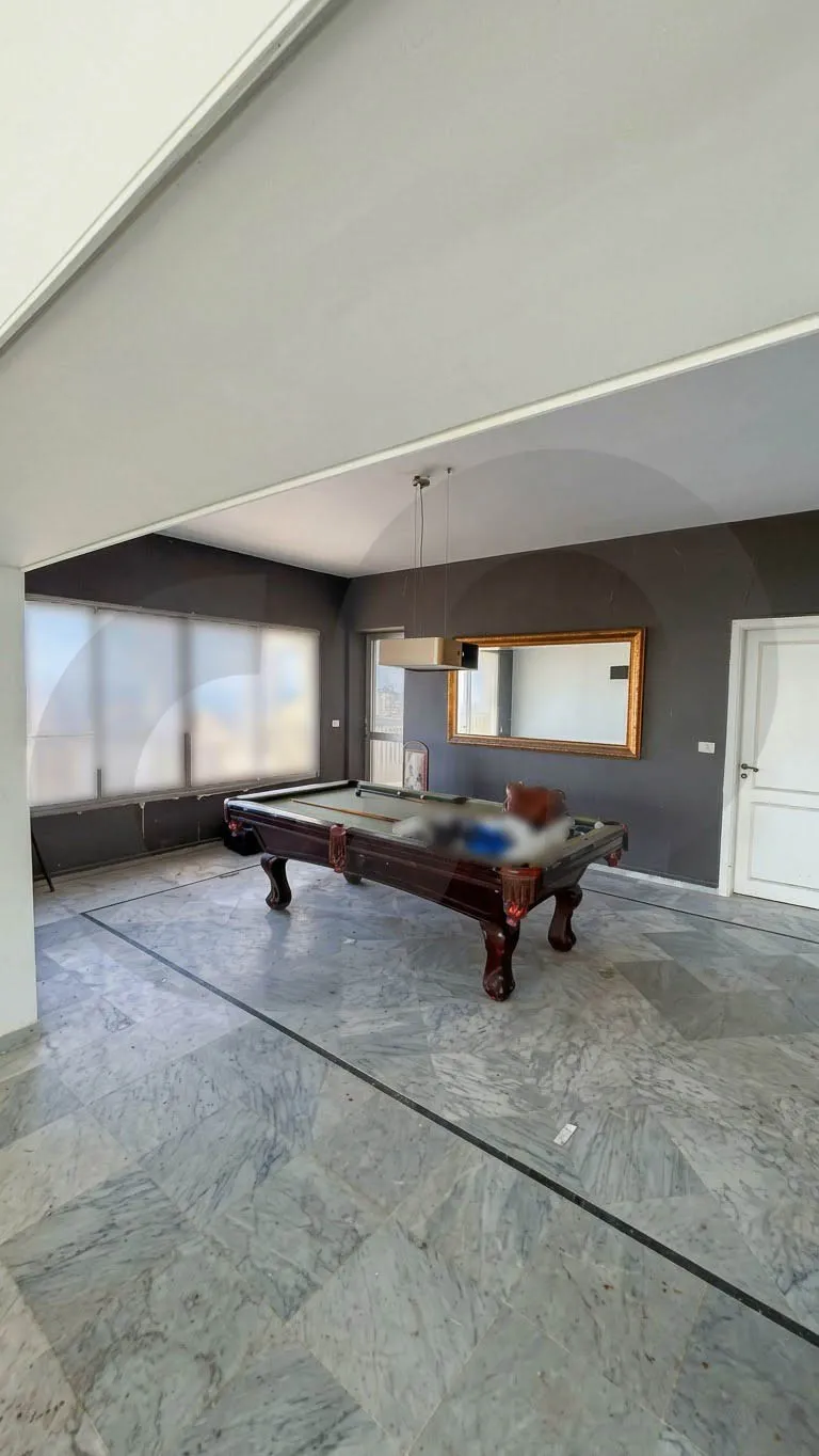 Spacious Apartment for sale/Needs Renovation/Panoramic View/AL MAARAD-TRIPOLI — الصورة 2