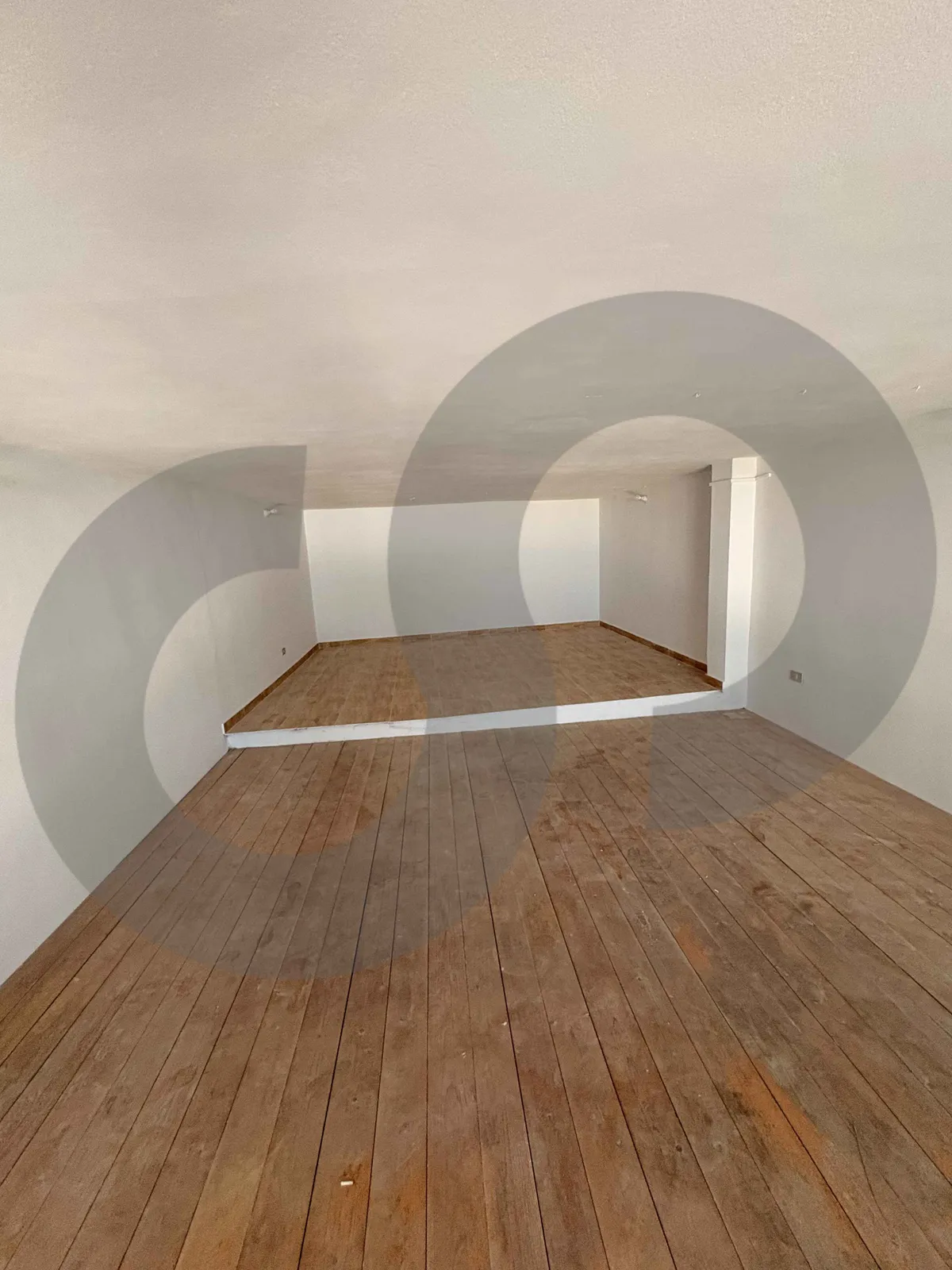 SHOP/open Mountain View/karm saddeh - zgharta /PRIME LOCATIN — الصورة 2