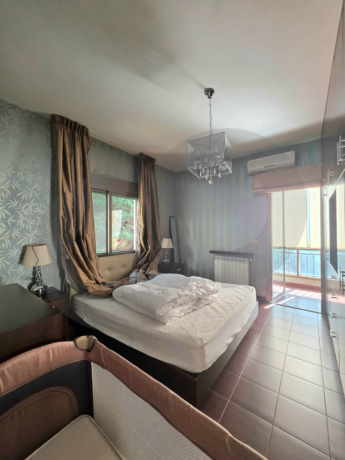 Fully furnished Apartment for rent/Calm dead end street/GHAZIR-KESEROUAN — الصورة 3