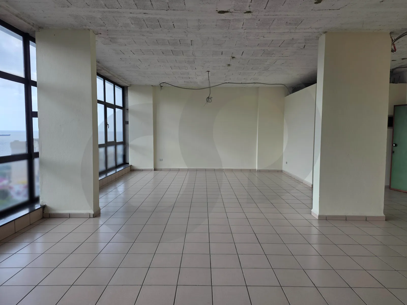120 sqm Commercial shop for rent/Highway Spot/Industrial Area/ZOUK MOSBEH-KESEROUAN — الصورة 2