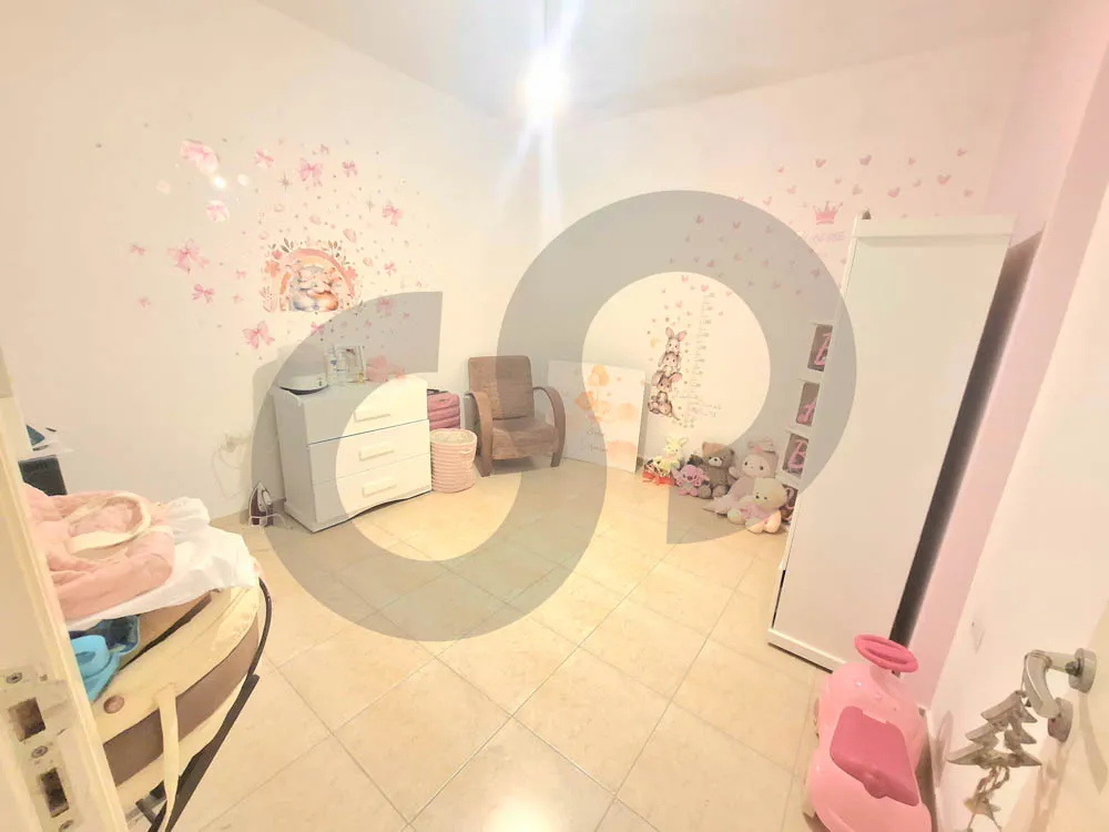 Furnished Apartment/ground-floor /near LAU/accessible area/blat,jbeil — الصورة 3