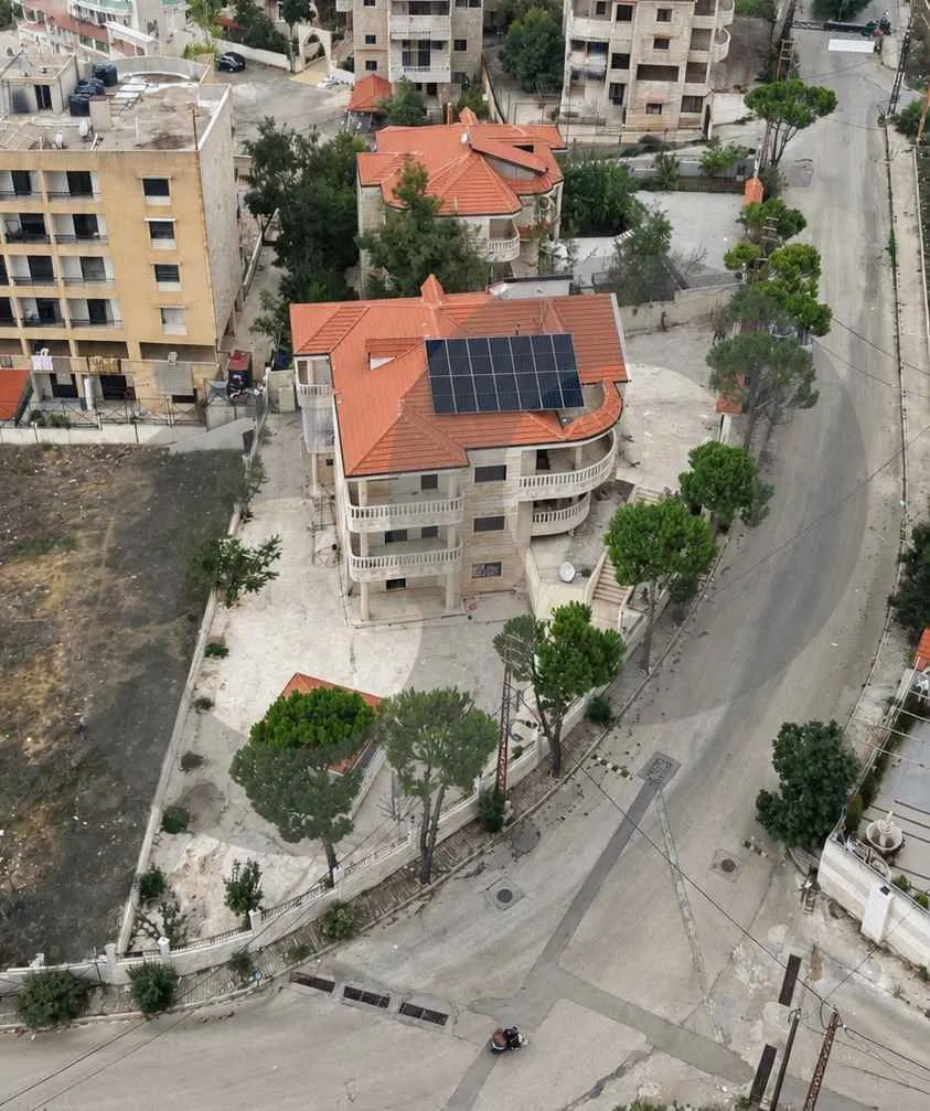 VILLA/1250 sqm Land/750 sqm BUA/Large outdoor spaces/Very Calm Area/Rwaysat - Sawfar,ALEY — الصورة 2