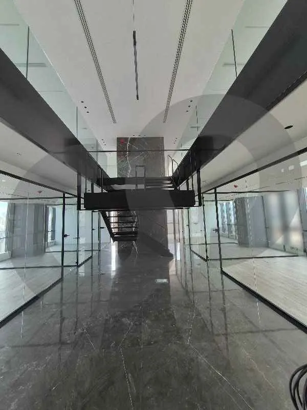 SPACIOUS DUPLEX OFFICE — FOR RENT/HIGH END/BAOUCHRIE,METN — الصورة 2