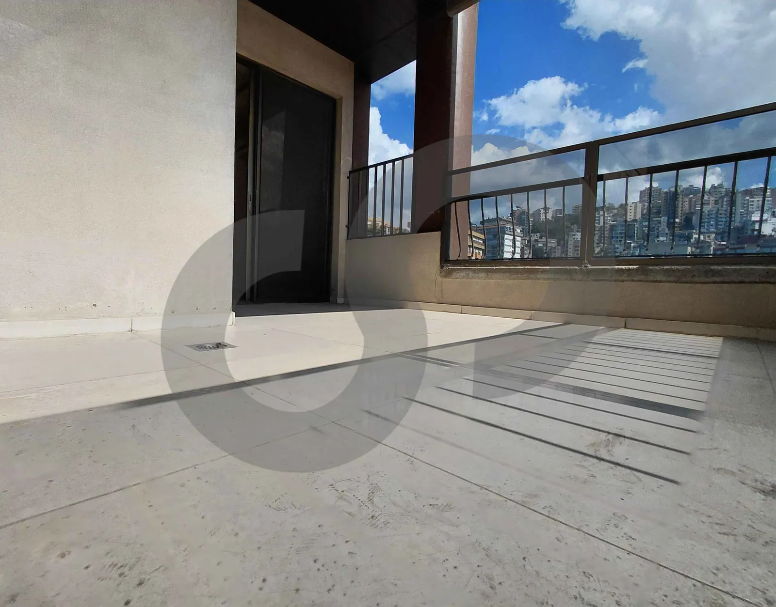 Luxurious and fully decorated/ well-maintained building/sea, mountain, and city views/JAL EL DIB,METN — photo 2