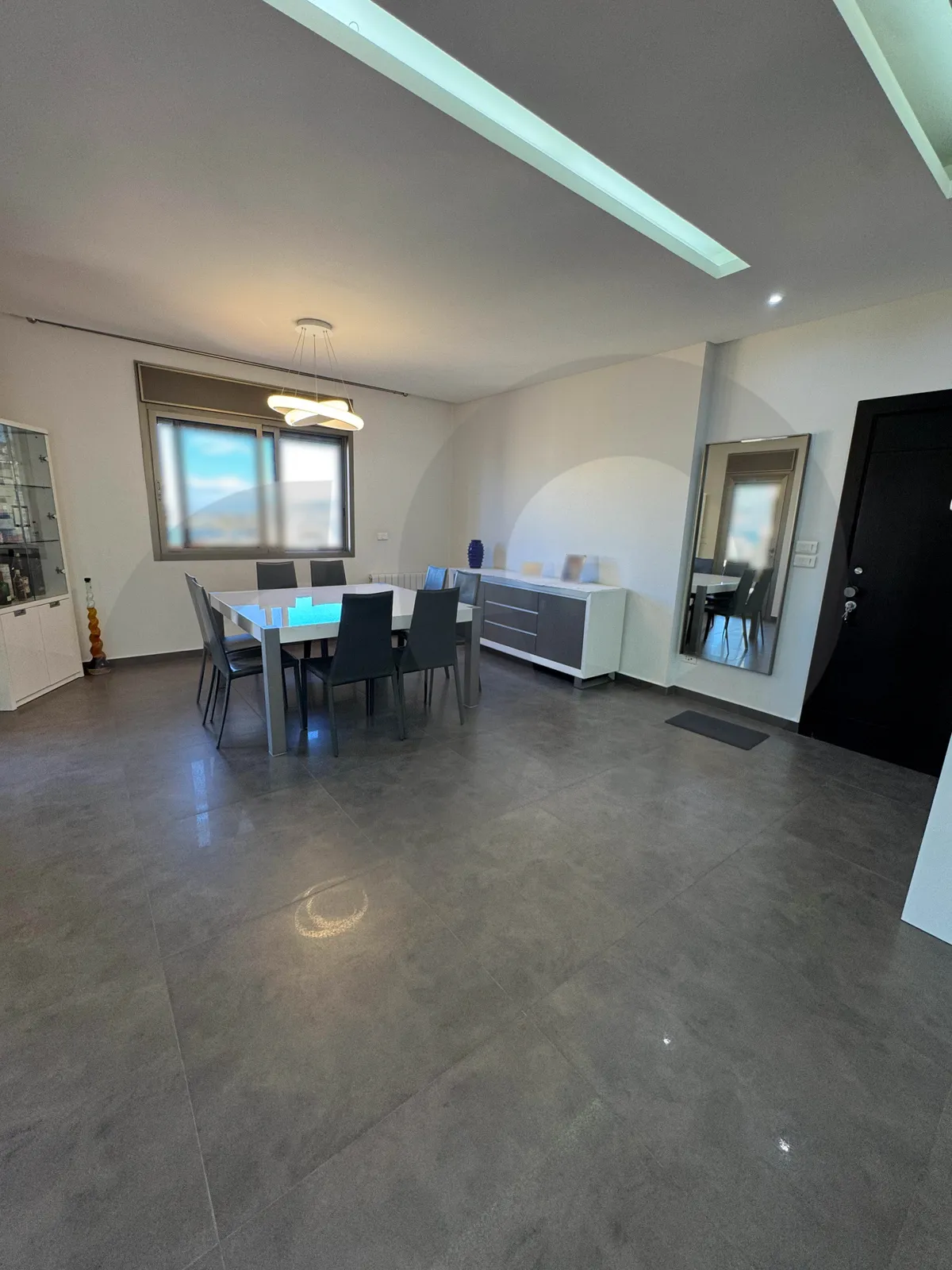 Super-deluxe Apartment/Fully furnished/Spacious and luxurious layout/HARET SAKHER -KESEROUAN — الصورة 3