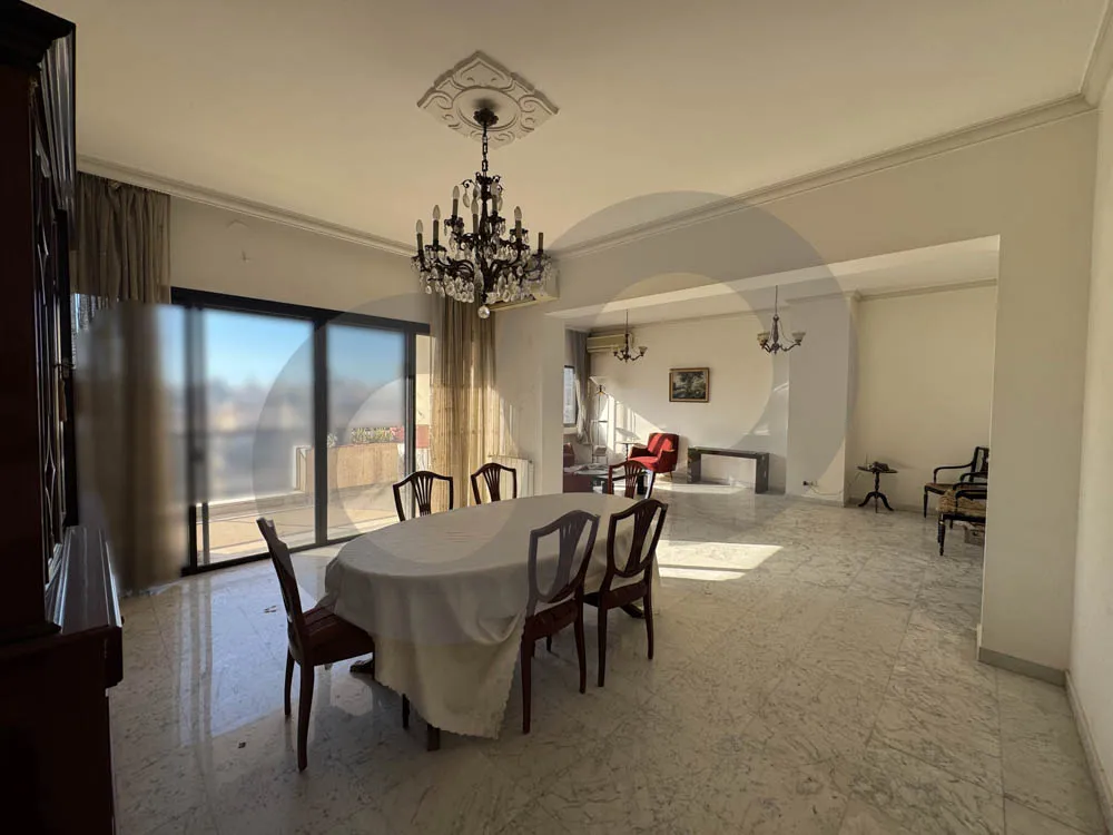 9th floor/ well-maintained building/Open Views/Badaro ,BEIRUT — الصورة 3