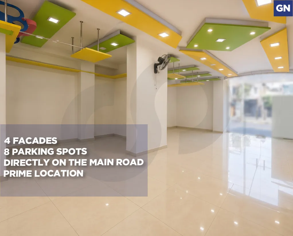 Prime Showroom For Rent/Directly on the main road/Prime Location/BAOUCHRIEH-METN