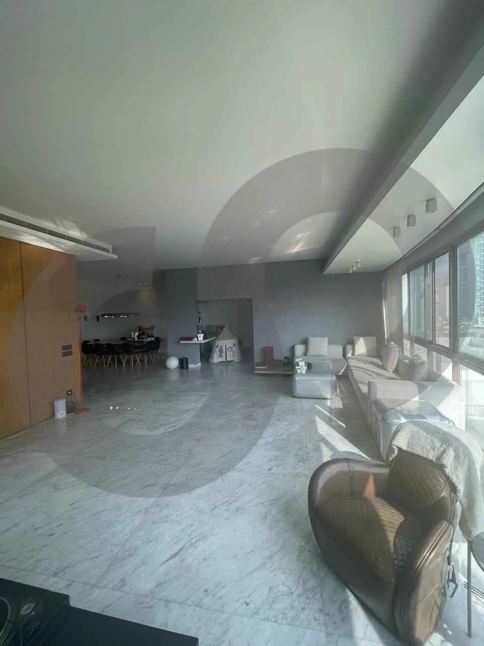 Located in a prestigious and well-maintained building/PRIME LOCATION/Achrafieh/SIOUFI,BEIRUT — photo 3