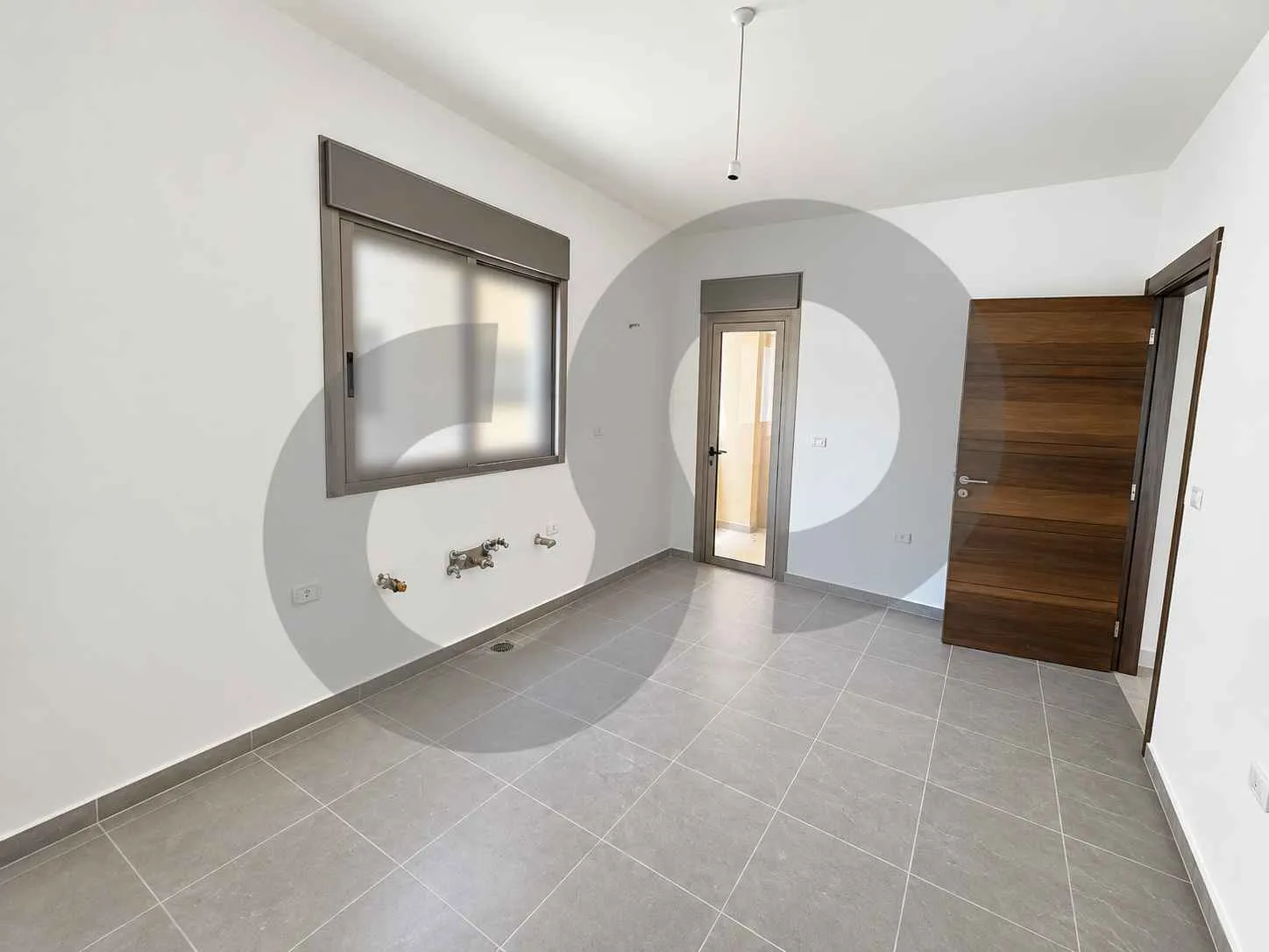 BRAND NEW/PRIME LOCATIO IN SARBA,KESEROUAN — الصورة 3