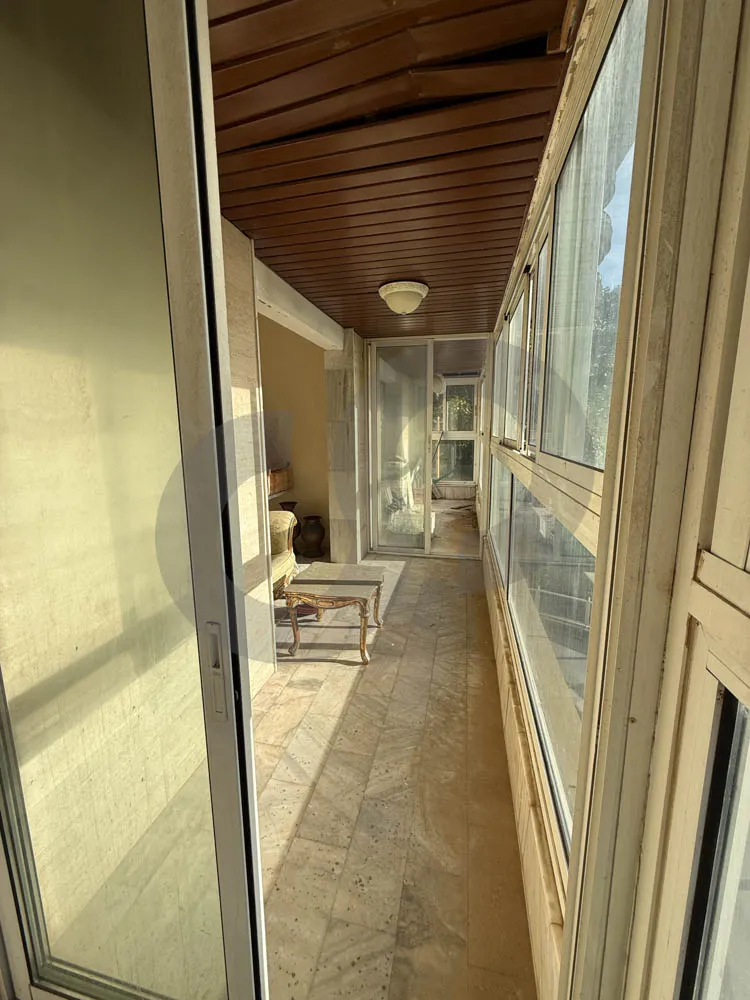 unobstructed view/well maintained building/easy access/Rawche,beirut — الصورة 2