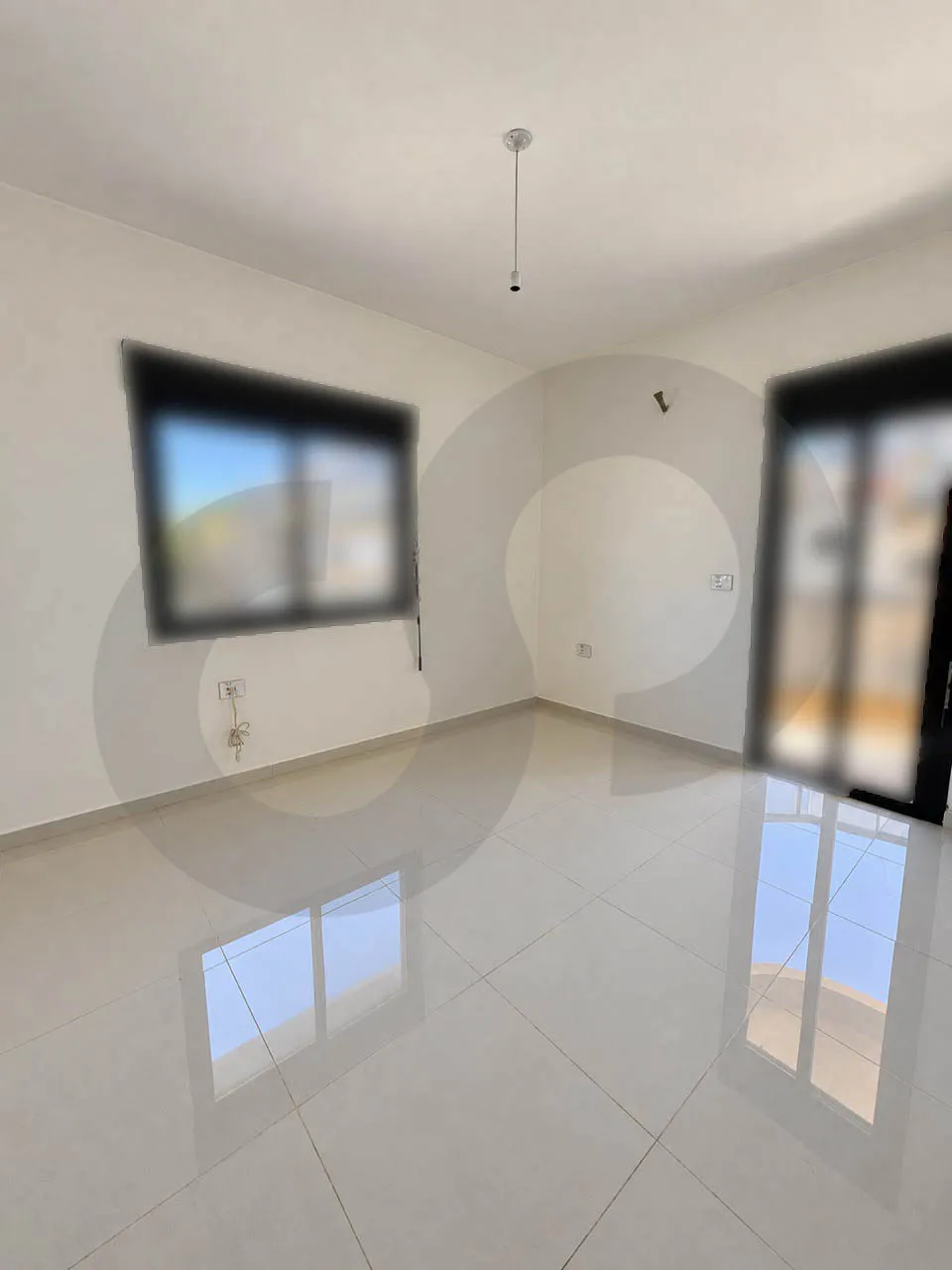 Spacious apartment For Sale/2 minutes from the highway/prime location/KARTABOUN-JBEIL — الصورة 2