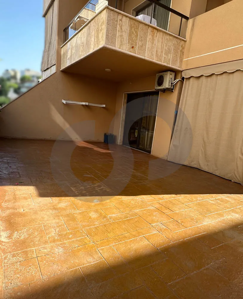 spacious terrace/new building/prime location/ bouar keserouan — photo 2