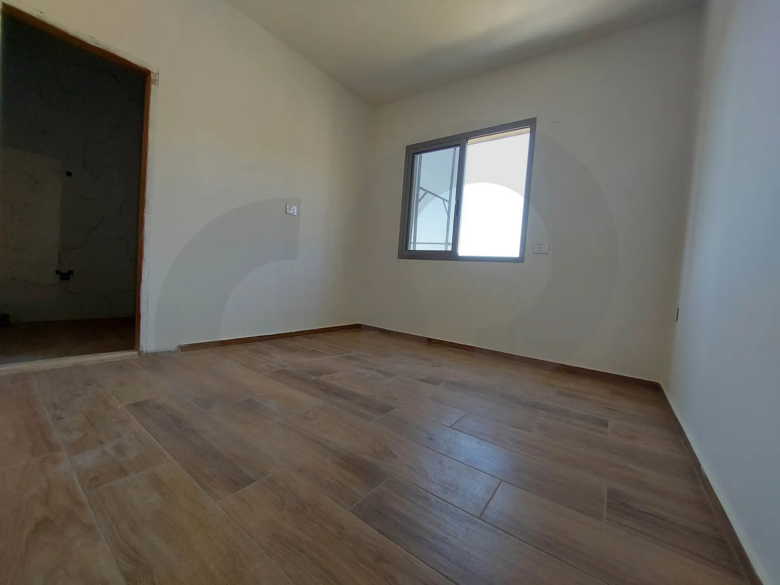 A brand-new Apartment for Sale/Prime Location/BLAT-JBEIL — الصورة 3