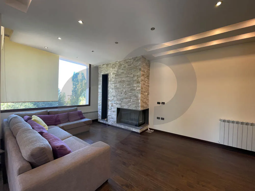 duplex /brand-new/prestigious area/modern/elegance/Kfardebian keserouan — الصورة 2