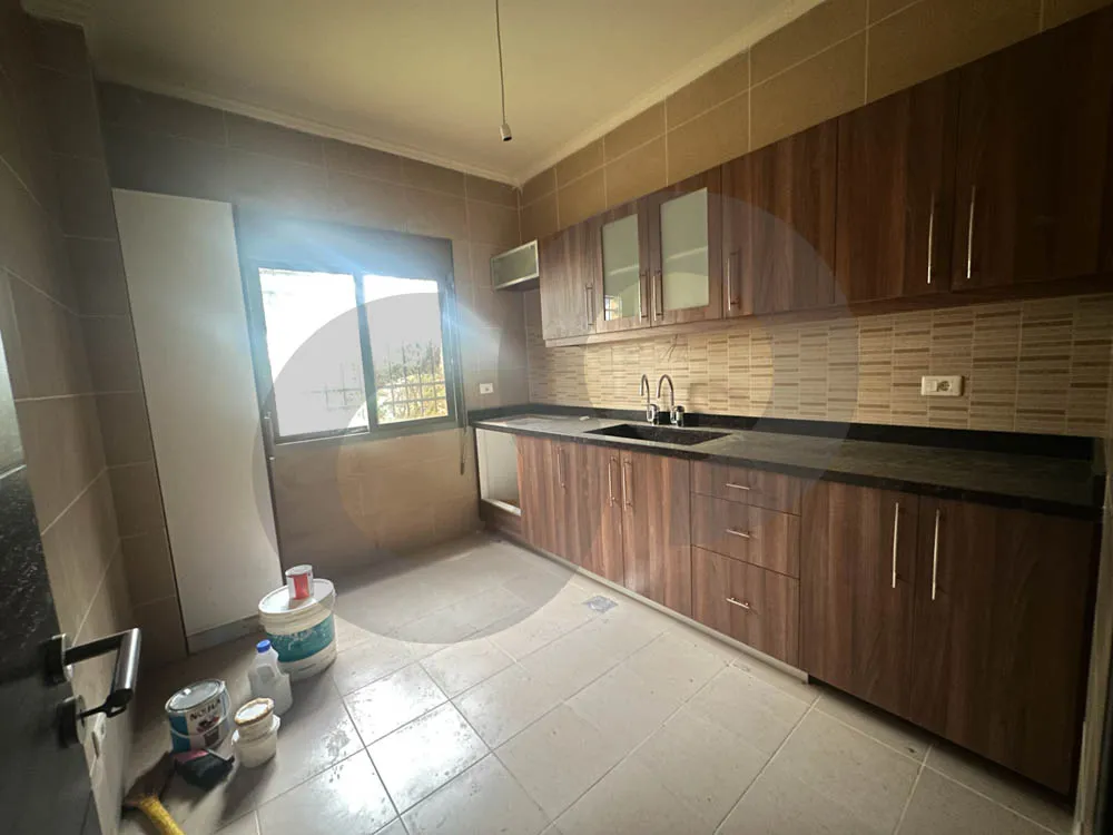 brand-new/spacious/ private terrace/easy access/Bouar, Keserouan — الصورة 3