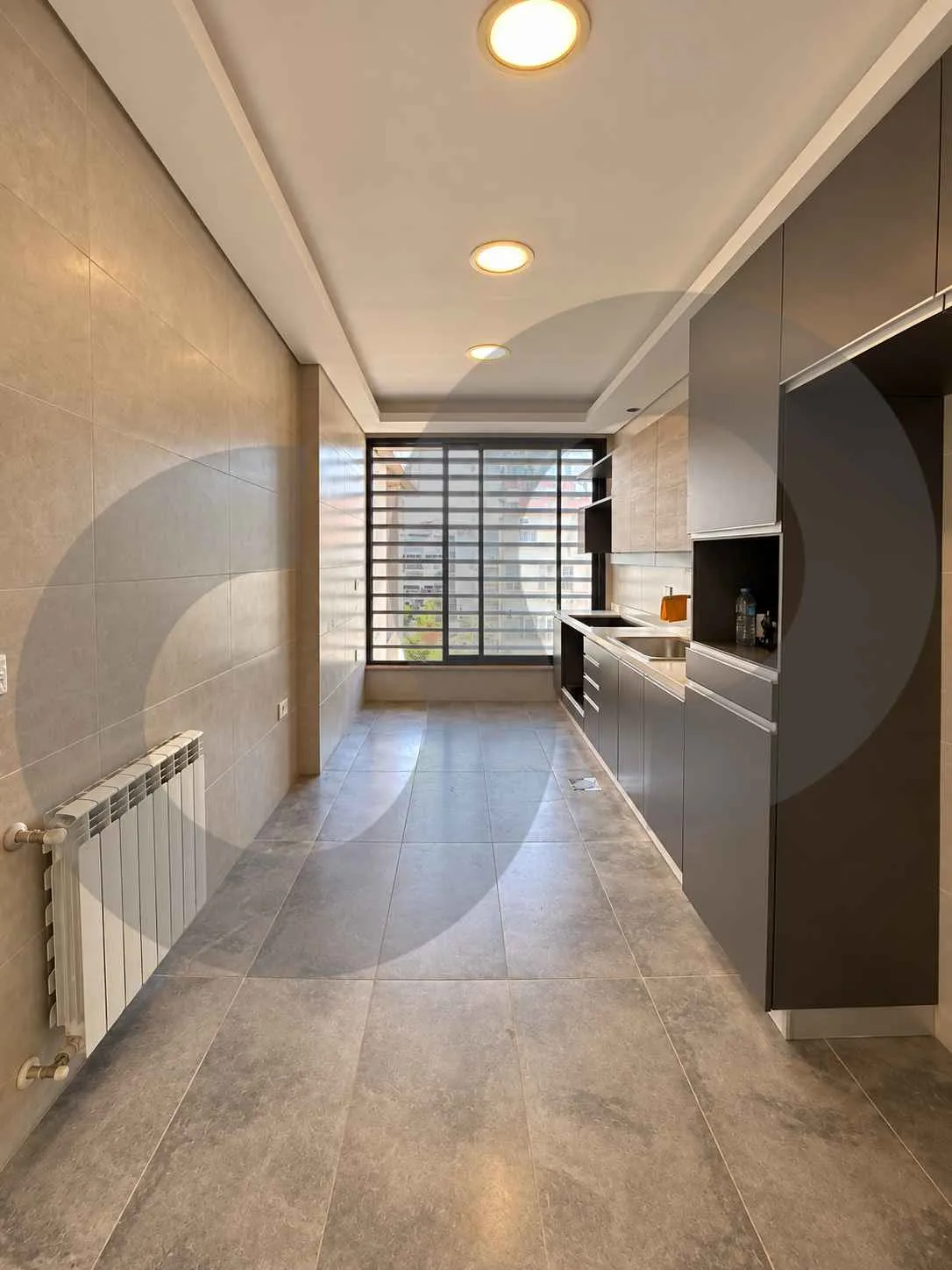 Very Well-Maintained Building/PRIME LOCATION/gated community/ JAL EL DIB,METN — الصورة 3